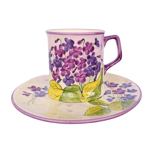 Violet mug and breakfast plate