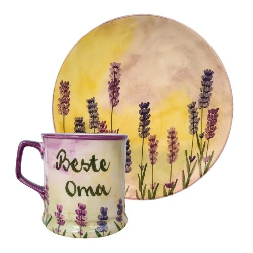 Tasse und Frühstücksteller Lavendel mit Namensschriftzug